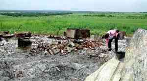 picking_up_brick picking_up_brick