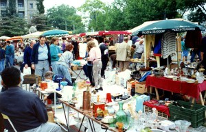 fleamarket2