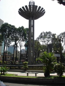 Công trường Con Rùa