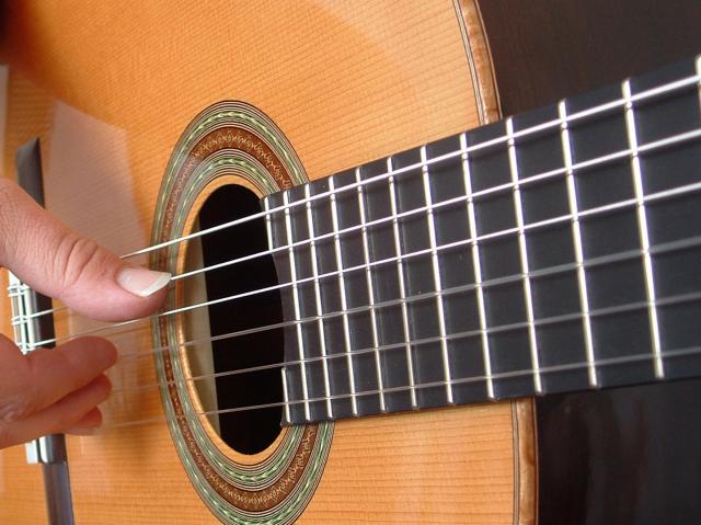 Playing music at Đức Bà Church - Vimarsana News