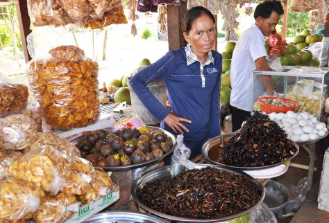 Đặc sản côn trùng