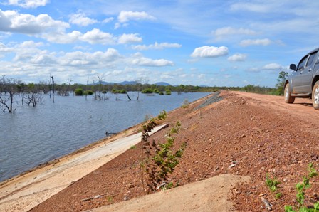 Hồ 739 có nguy cơ vỡ đập