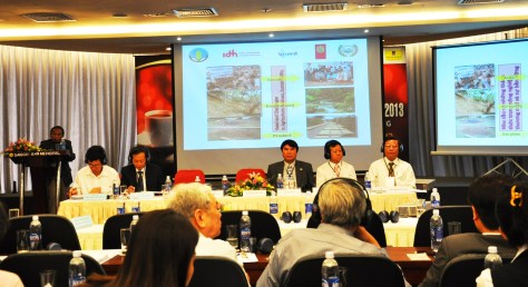 Chuyên gia Misnawi Jati trình bày về cà phê Indonesia bền vững