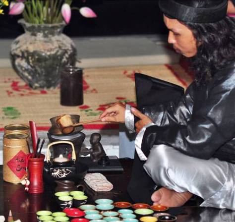 Quang Lĩnh chia sẽ cách pha trà và thưởng thức trà