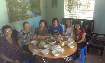 Xin chào cả nhà - anh Thảo, chị Thảo, em Hương, em Phương, Ngọc Nho và chị Minh Châu