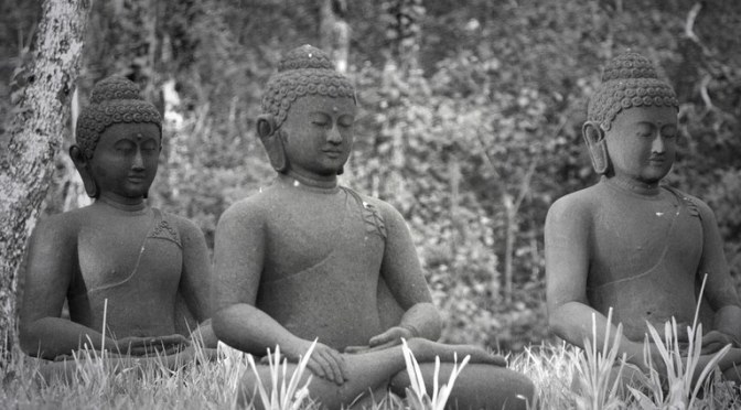 Niệm Bụt và Bồ Tát