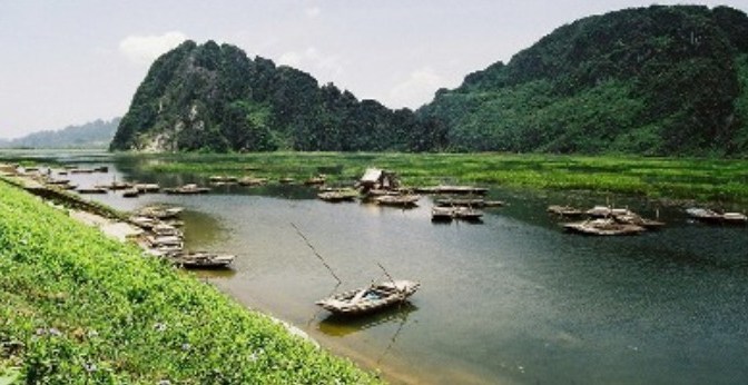 Em hãy đến tìm tôi nơi bến đợi