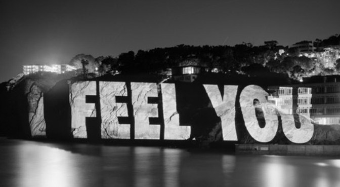 Lắng nghe và cảm xúc