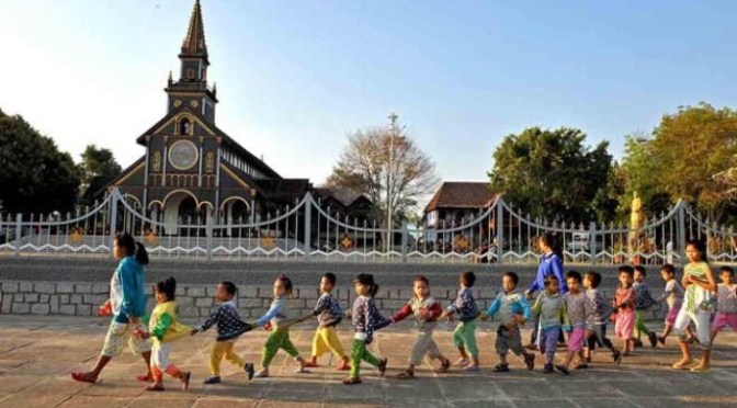 Hưởng lương thu hút