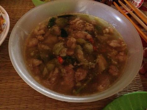 Món đặc sản cà đắng nấu thịt ạ