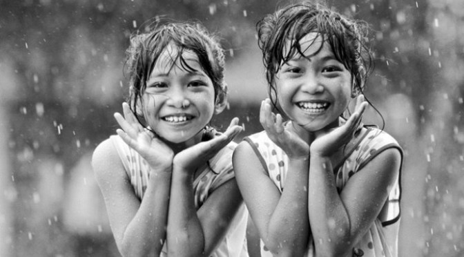 Một nụ cười thật đáng giá