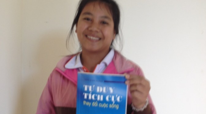 Chỉ đọc một bài “Nửa ly nước”