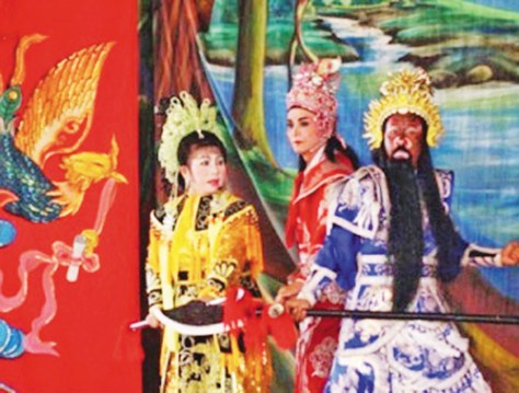 Hát bội không thể thiếu được trong Lệ hội Kỳ Yên của người dân miền sông nước Cửu Long