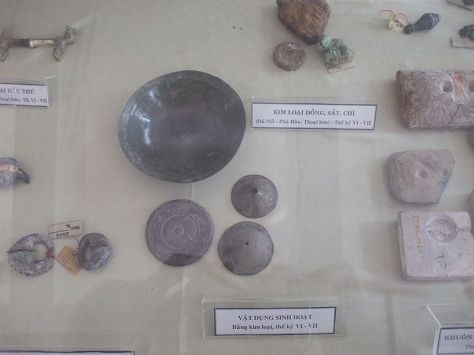 Vật dụng sinh hoạt của cư dân Phù Nam - thế kỷ 1-7.