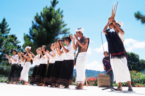 churu_múa truyền thống