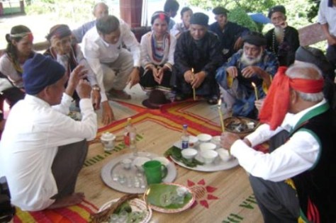 Cúng Tết Ngã Rạ.