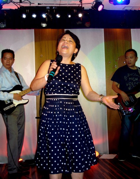 Nghệ sĩ Nguyệt Anh