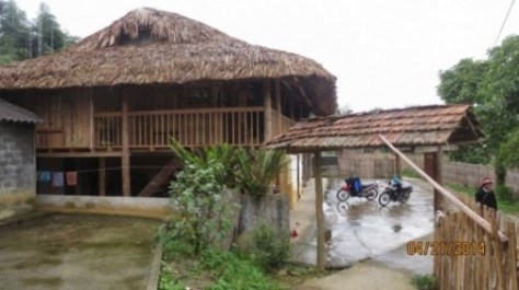 Nhà sàn truyền thống dân tộc Dao.