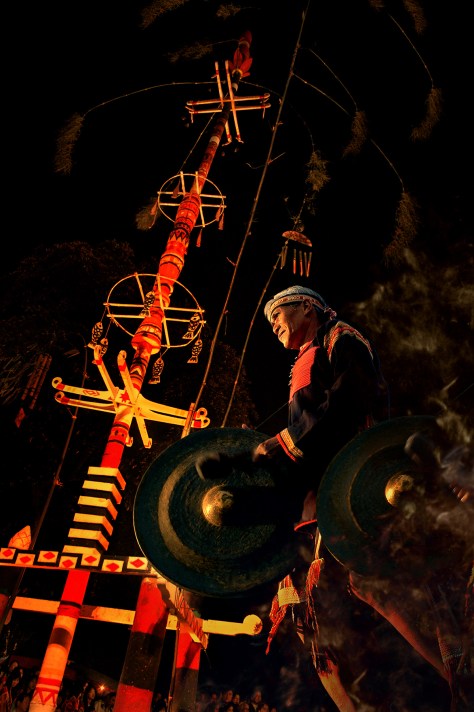 Cồng chiêng Ê Đê (ảnh Bảo Hưng).