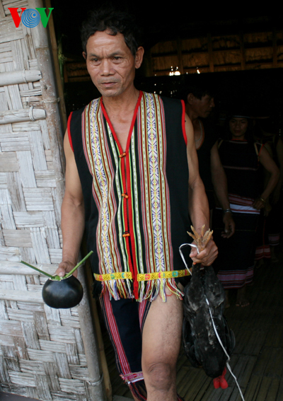 Chuẩn bị Lễ Cầu Mưa.