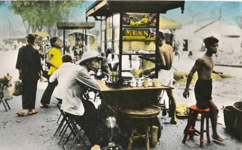 Xe Hủ Tiếu đặc trưng của người Hoa.