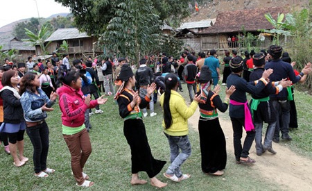 Lễ hội Cầu mưa của bà con dân bản ở Nong Lay (Sơn La).