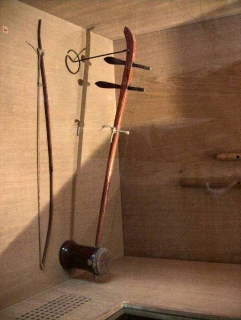 Cò Ke tộc Mường.