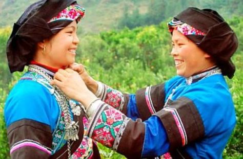 Phụ nữ Nùng được nghỉ ngơi, thoải mái vui chơi trong ba ngày Tết.