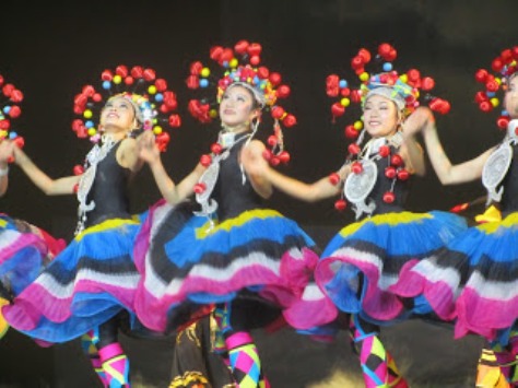 pl_Bộ ảnh tộc Yi trình diễn văn hóa dân nhạc truyền thống Lễ hội Torch Festival năm 2013-6