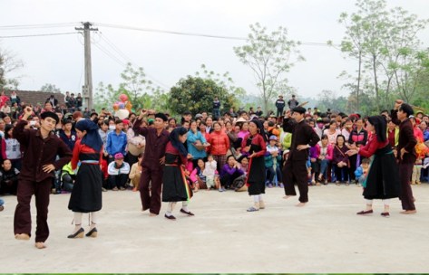 Lễ hội Xuống Đồng.