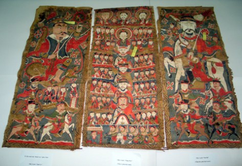 Tranh thờ Thánh Đạo Hưng Long của tộc Sán Dìu.