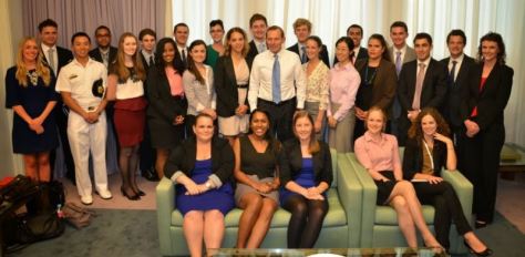 Nguyễn Khoa Nam và Thủ Tướng Tony Abott.