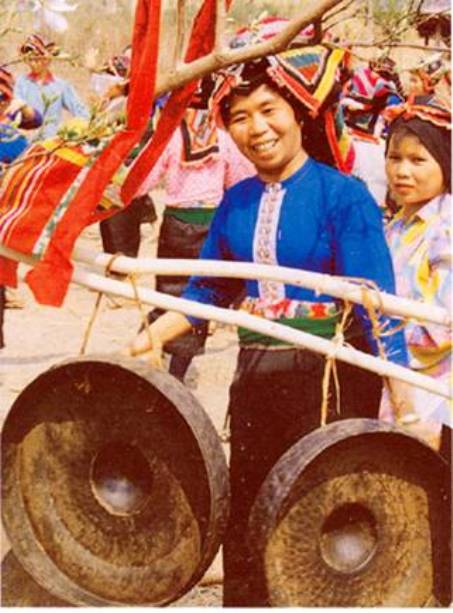 Hội Mạ Ma tộc Xinh Mun.