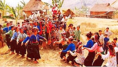 Lễ hội Cầu Mùa tộc Xinh Mun.