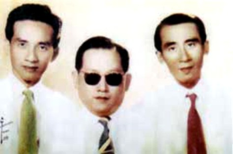 Bộ ba danh cầm Cổ Nhạc Miền Nam: Bảy Bá - Văn Vĩ - Năm Cơ.