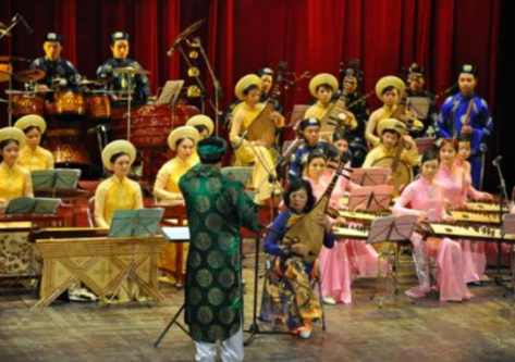 Dàn Nhạc Dân Tộc.