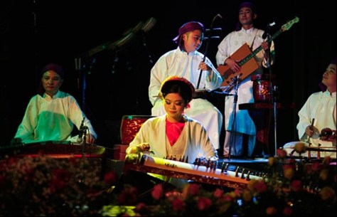 Dàn Nhạc Hát Chèo.