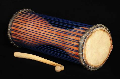 Trống Nói (Talking Drum).