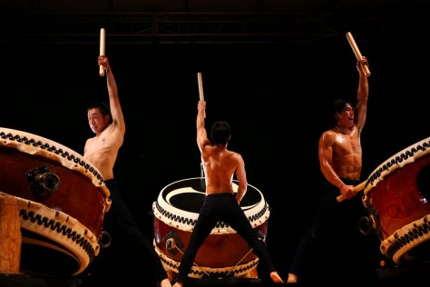 Diễn tấu Trống Taiko.