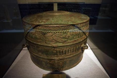 Trống Đồng Cảnh Thịnh.