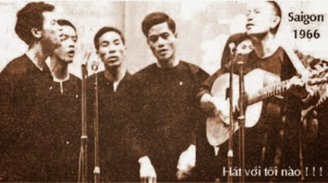 Ban Trầm Ca và NS Phạm Duy.