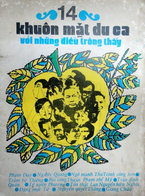 Phạm Duy (giữa) trên tập nhạc Du ca xuất bản năm 1973.