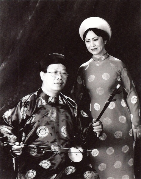 ncttqhbachyen_Bạch Yến và chồng - Giáo sư Tiến sĩ Trần Quang Hải