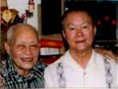 Nhạc sĩ Nguyễn Túc (trái), nhà văn Lê Văn Phúc (phải).