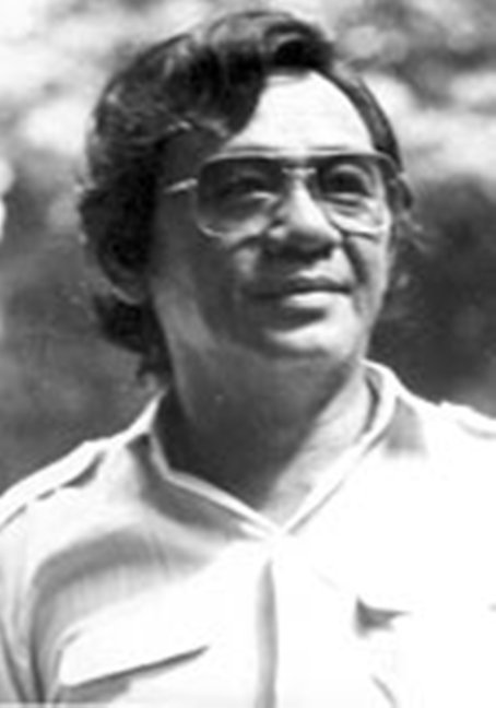 Nhà thơ Kim Tuấn.