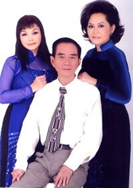 Nhạc sĩ Nguyễn Văn Đông với hai đệ tử Nancy Tâm Huy và Giao Linh.