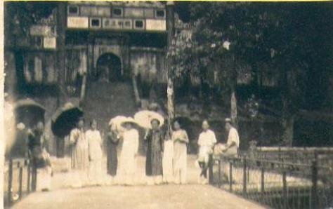 Thành nội Huế 1940.