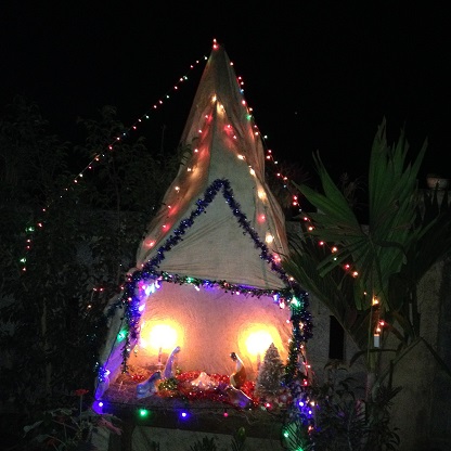 Hang đá nhà bố Eang