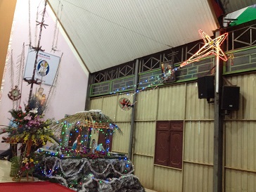 Hang đá nhà thờ Yale (2)