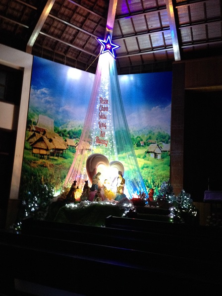 Hang đá trong nhà nguyện Dòng NVHB (1)